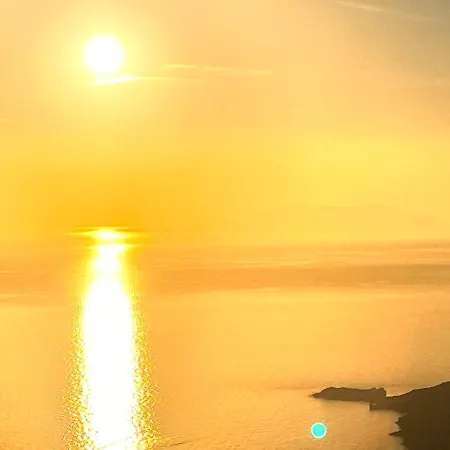 Sunflower Tinos House